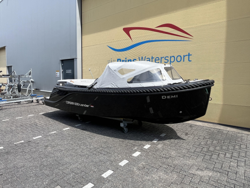 Corsiva 600 Tender + 30pk Suzuki 2024 — foto 3 van 12