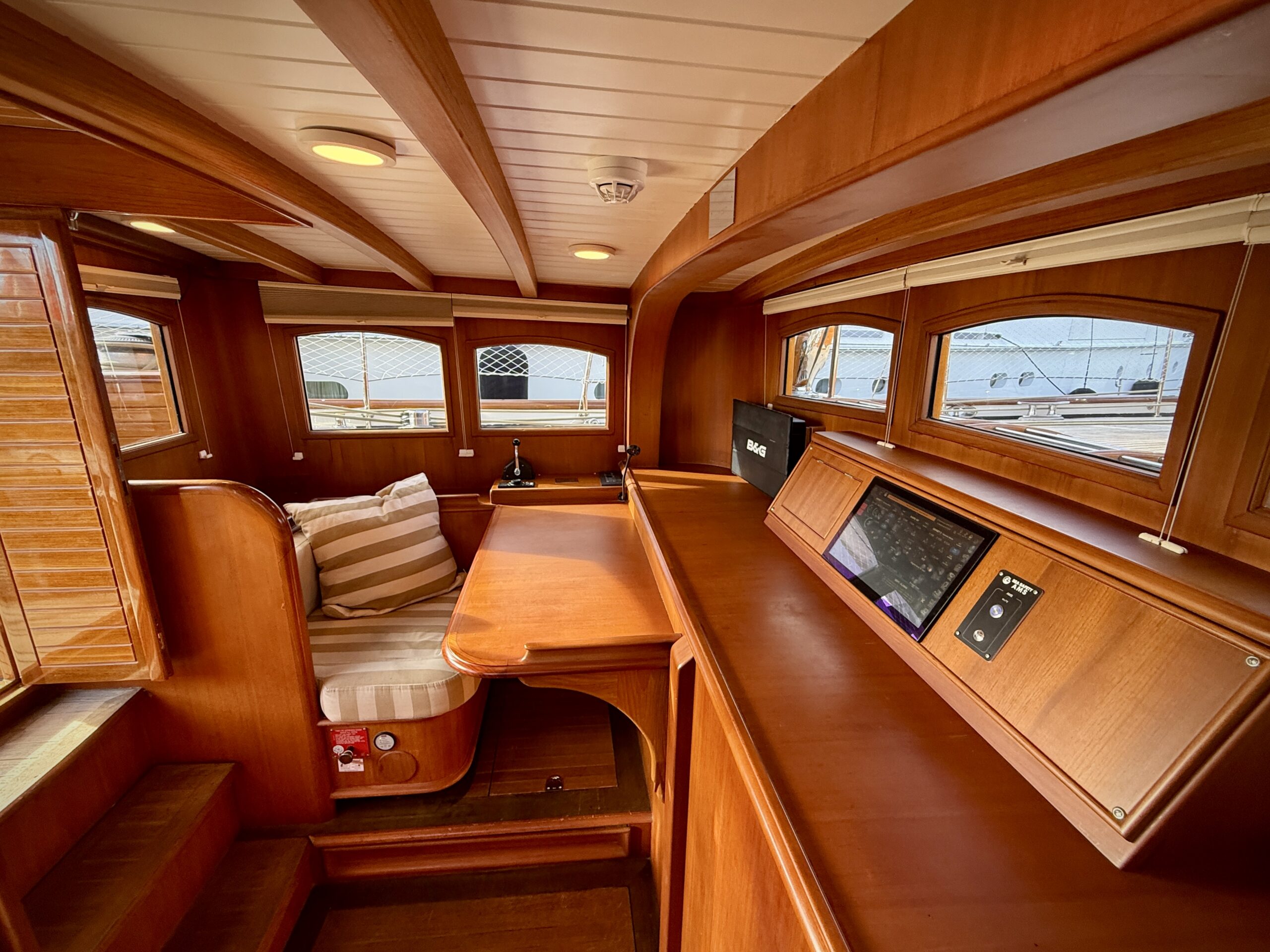 Hoek Design TC 108 NAMUUN - 2012 — foto 3 van 12