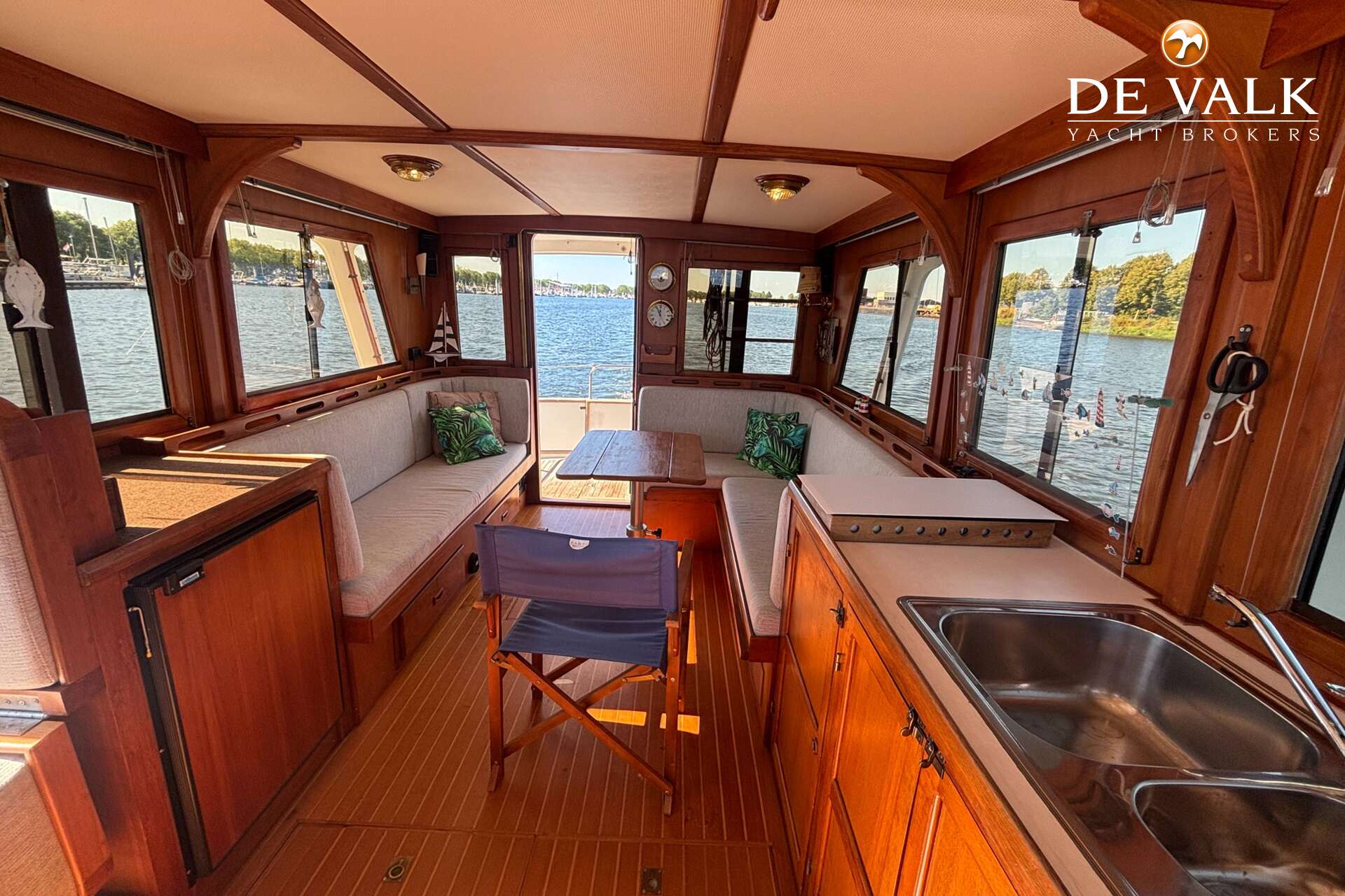 CHUNG HWA BOAT BUILDING TRAWLER 36 SEA SEDAN — foto 26 van 41