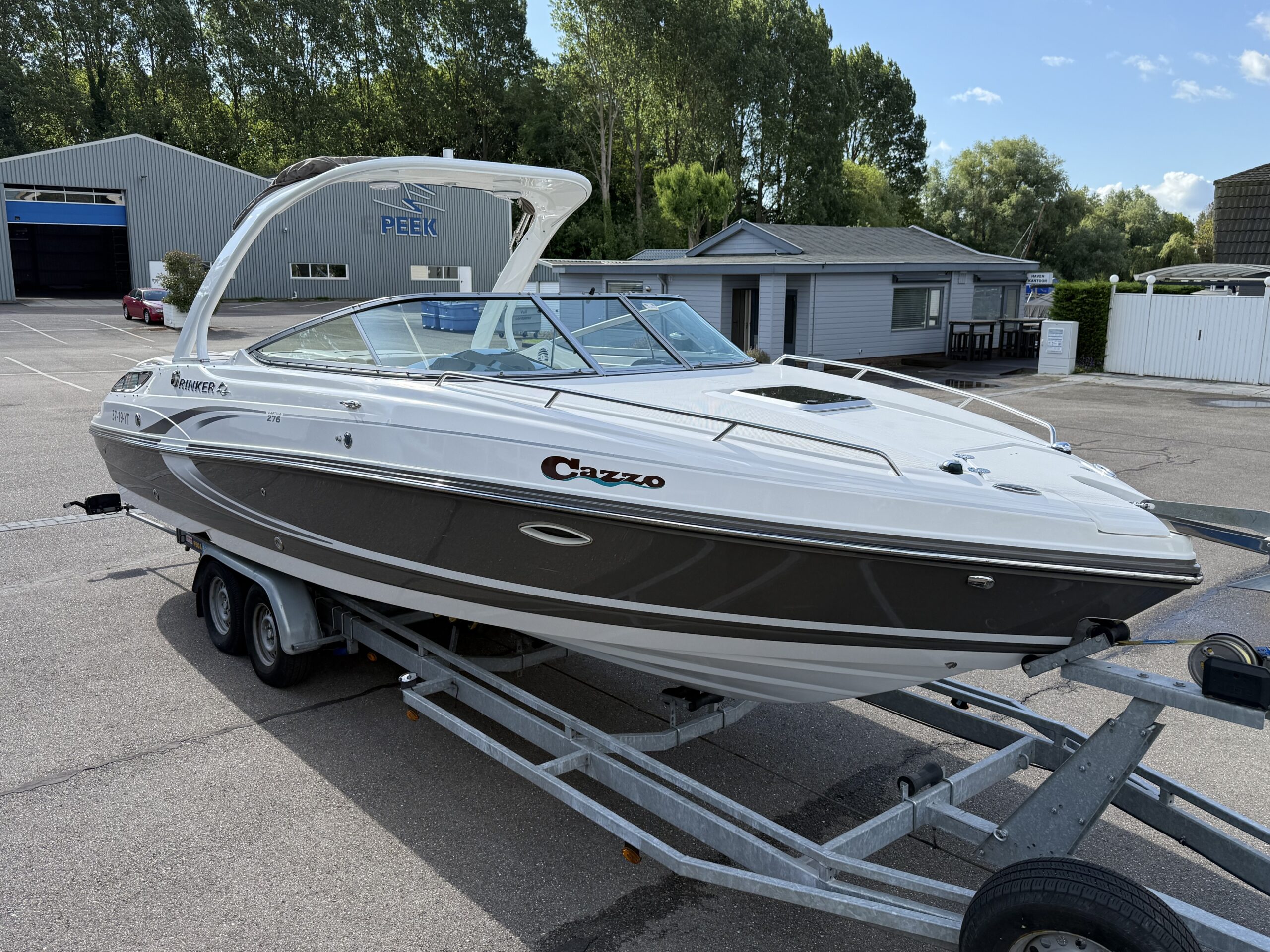 Rinker 276 Captiva Cuddy incl. trailer — foto 3 van 13