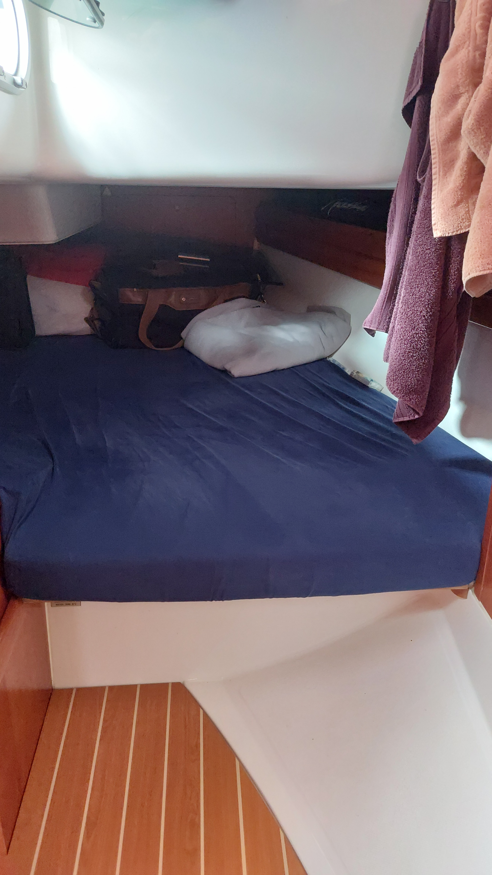 Dufour 38 Classic — foto 19 van 21