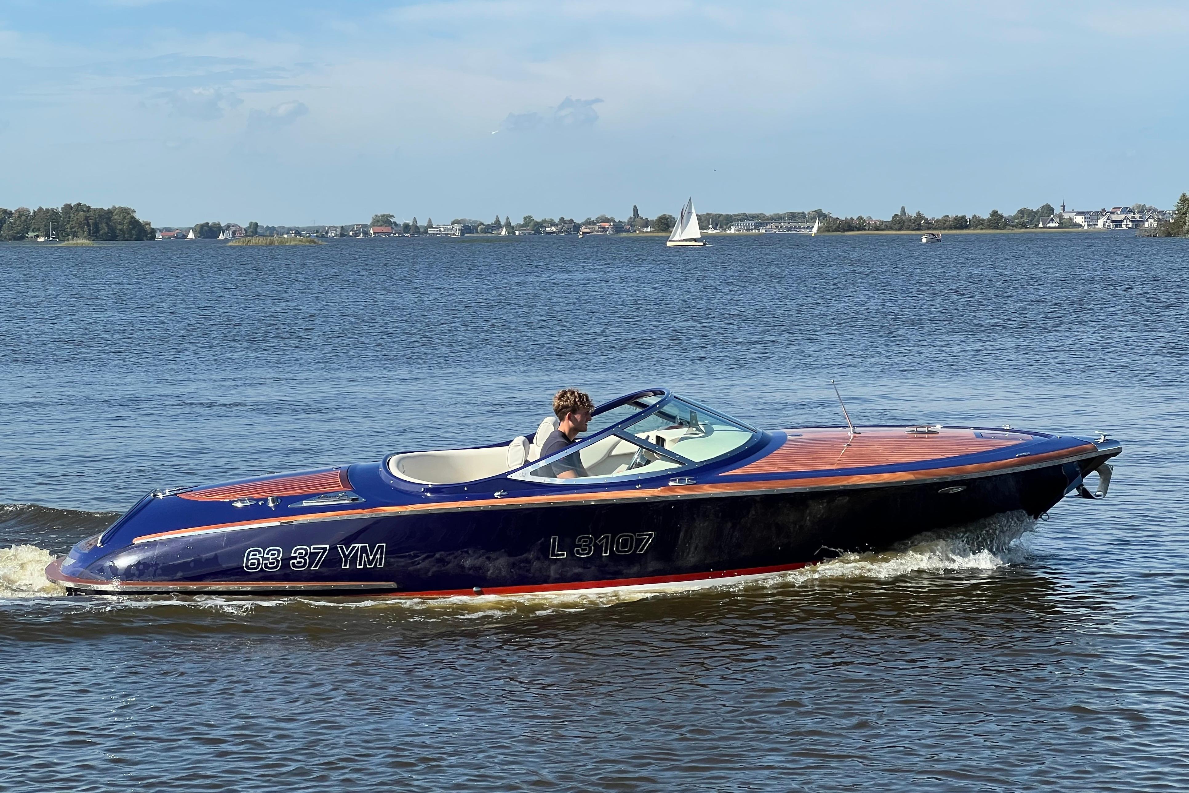 Kral 700 Classic — foto 7 van 22