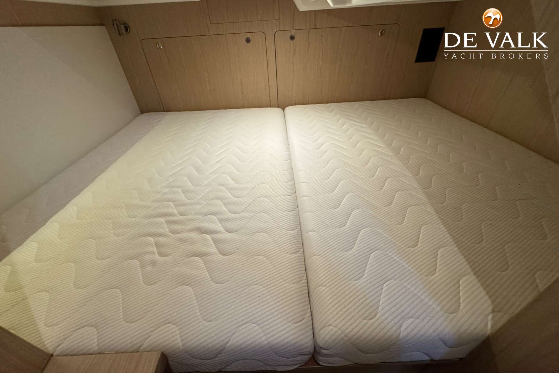 Beneteau Swift Trawler 48 — foto 30 van 35