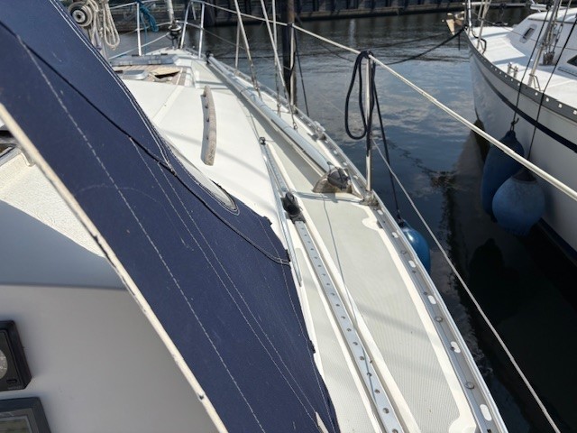Victoire 933 — foto 17 van 59