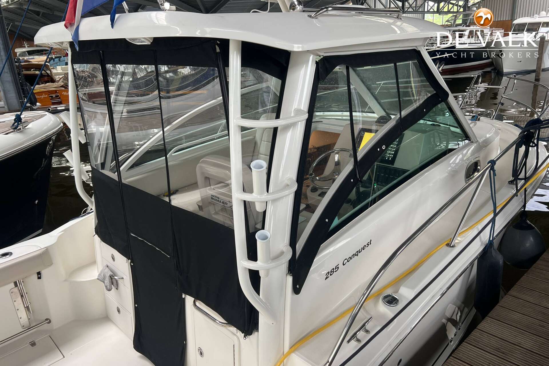 Boston Whaler 285 Conquest Pilothouse — foto 16 van 43