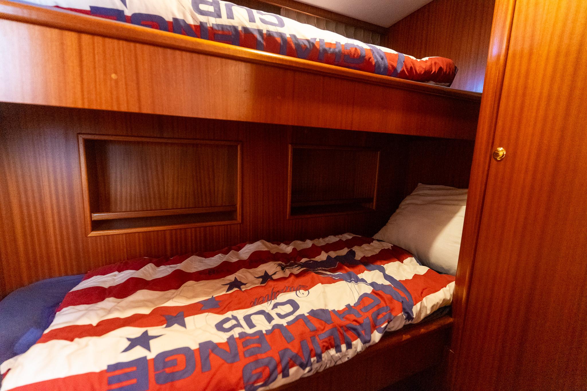 Valkkruiser Voyager 1550 — foto 28 van 45