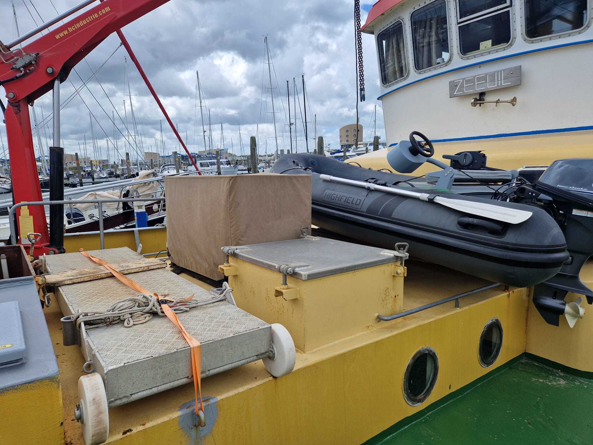 Ex Viskottter/ Varend Woonschip 21.05 — foto 5 van 75