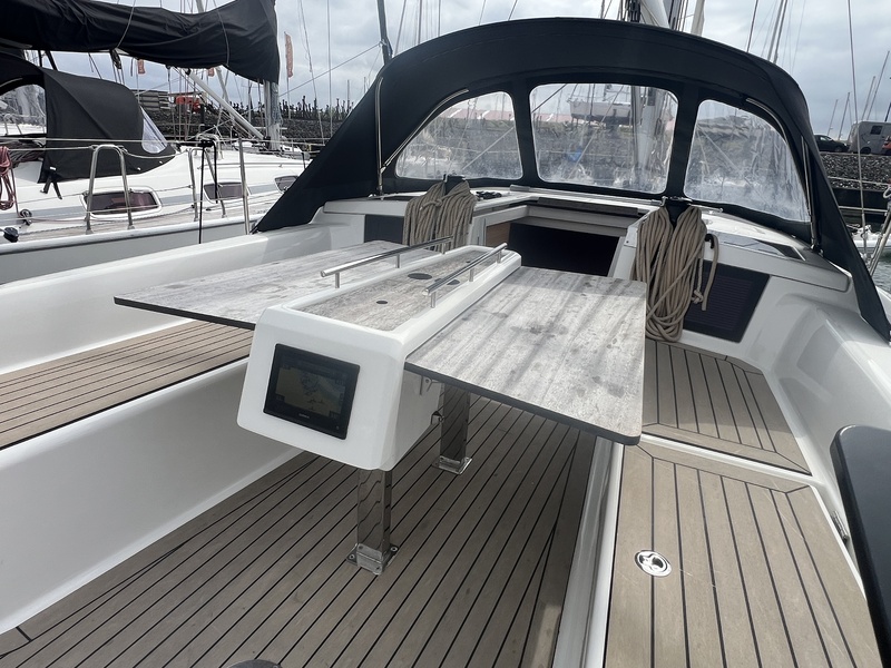 Dufour 37-2 — foto 42 van 51