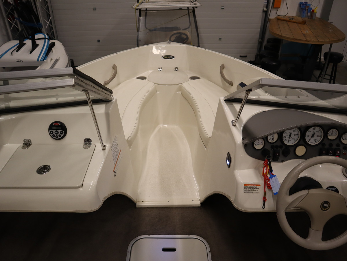 Stingray 195RX — foto 12 van 55