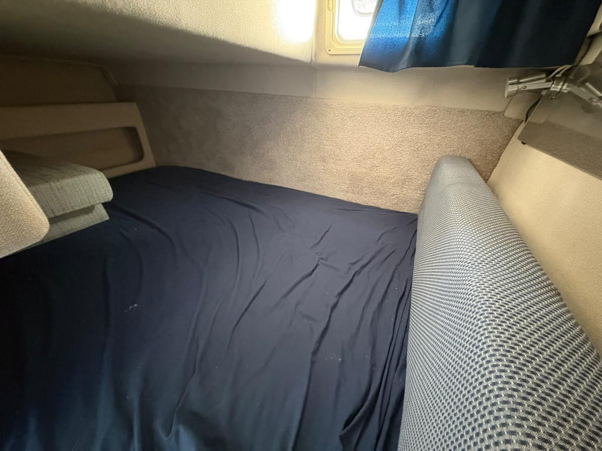 Rinker 260 FIESTA FEE — foto 19 van 27
