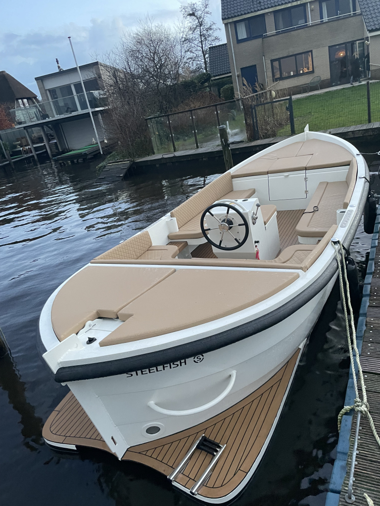 Steelfish 670 — foto 1 van 4