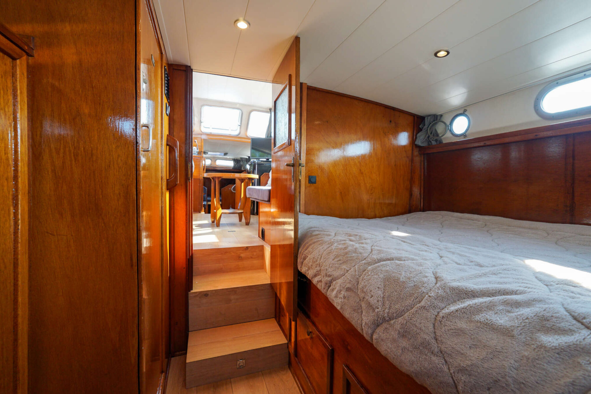 Valkkruiser 10.50 AK Cabrio — foto 28 van 57