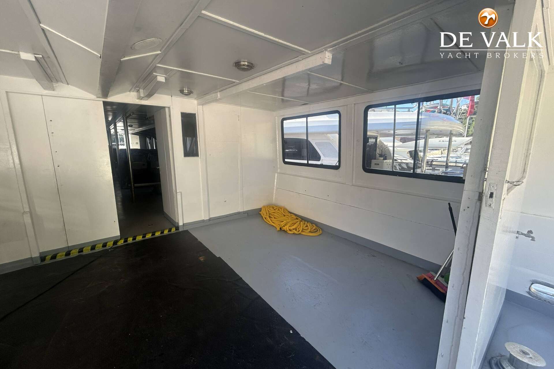 PASSENGERS SHIP CODECASA 30 — foto 7 van 40
