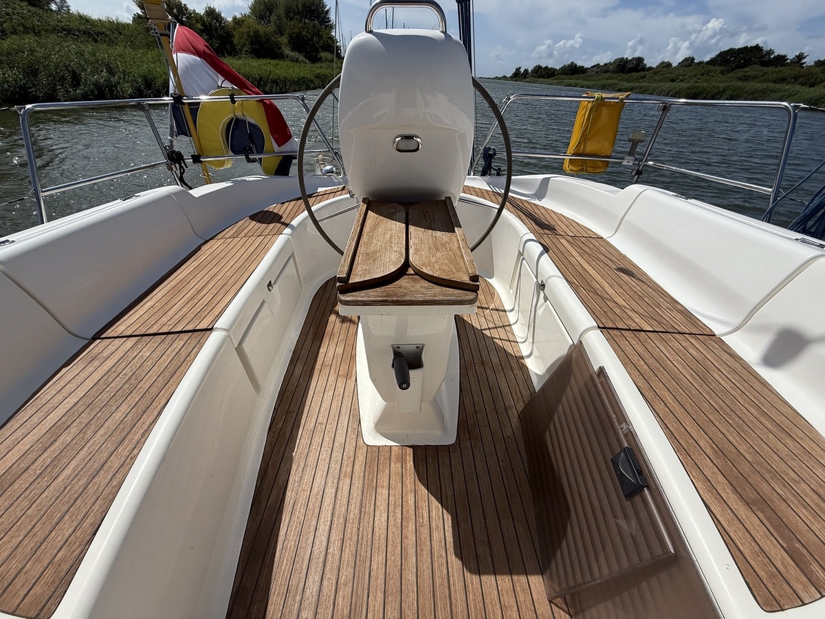 Bavaria Yachtbau GmbH Bavaria Yachts 37 Cruiser — foto 11 van 12
