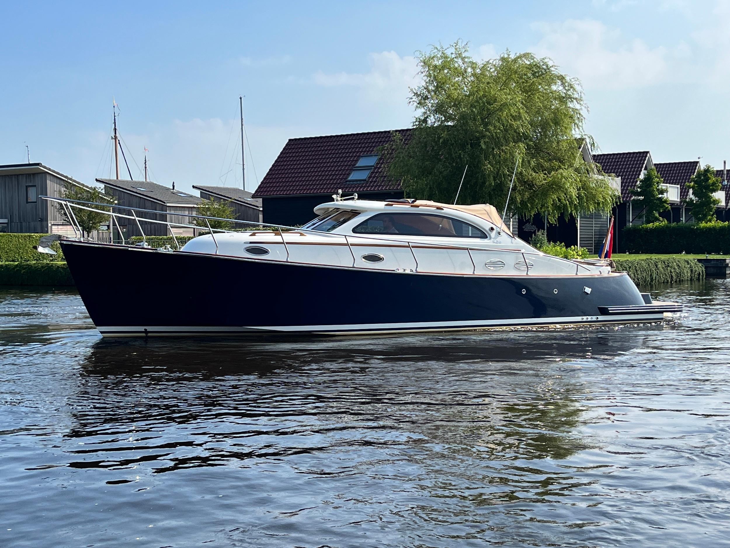 Rapsody R36 — foto 4 van 37