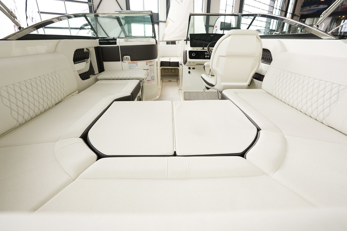 Sea Ray SLX 250 — foto 28 van 57