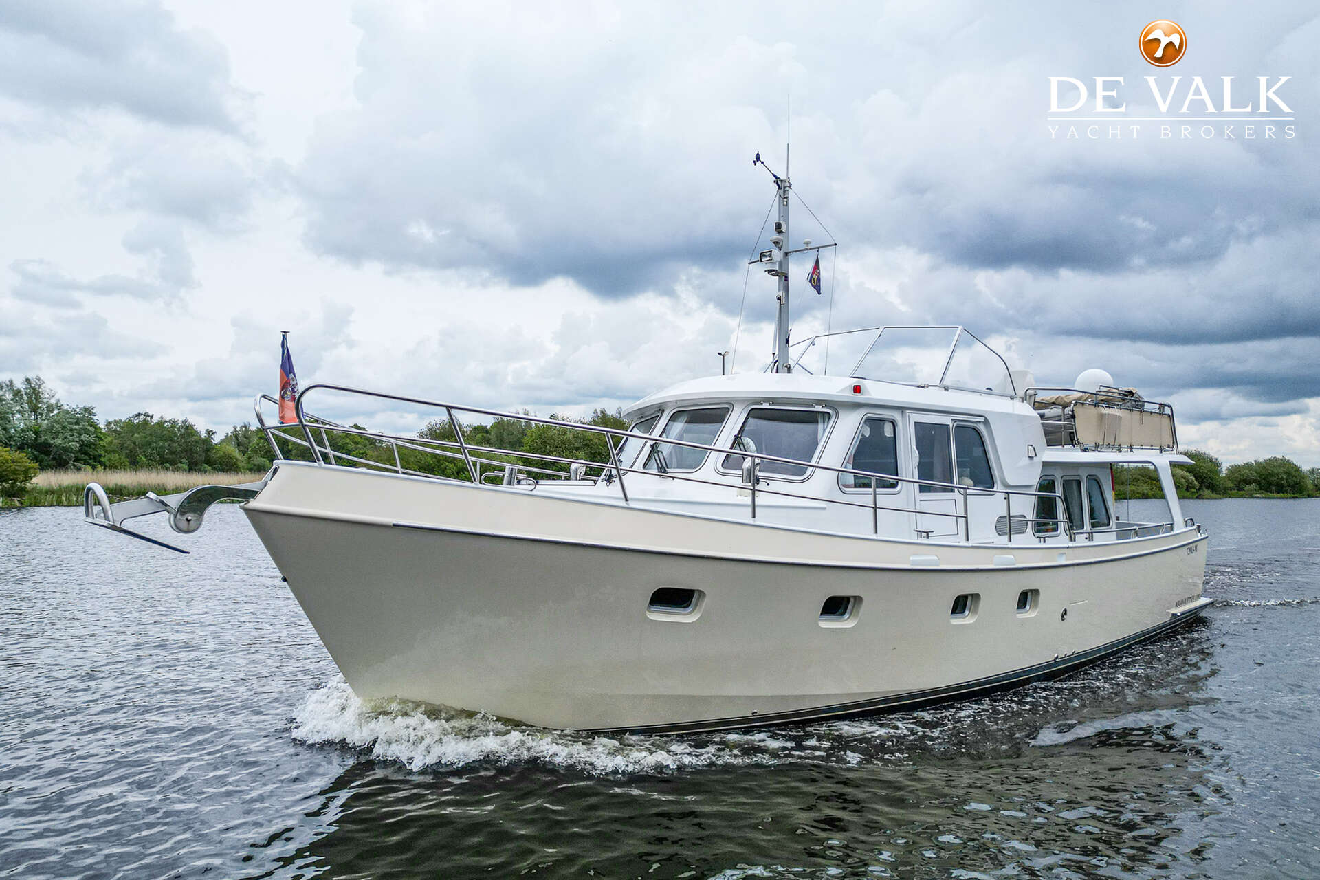 Aquanaut European Voyager 1300 — foto 3 van 38
