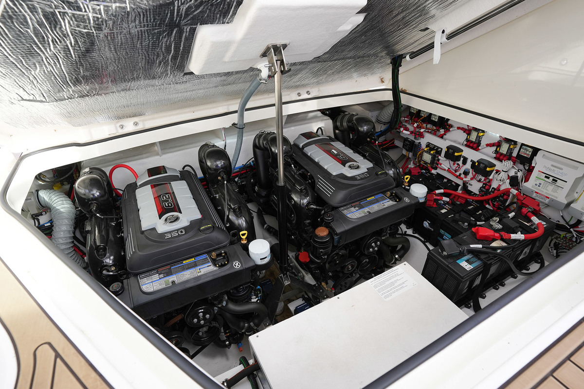 Sea Ray Sundancer 320 — foto 54 van 80
