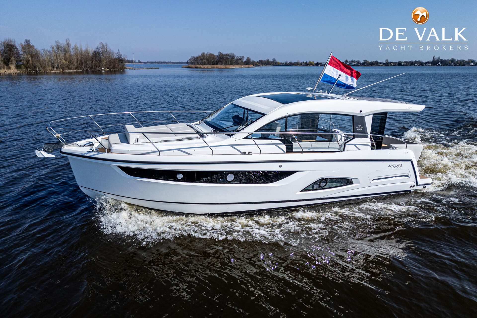 Sealine C390 — foto 2 van 44