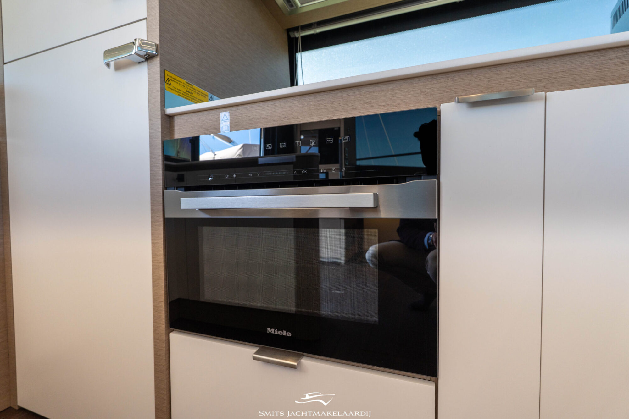 Prestige 590 Flybridge — foto 9 van 154