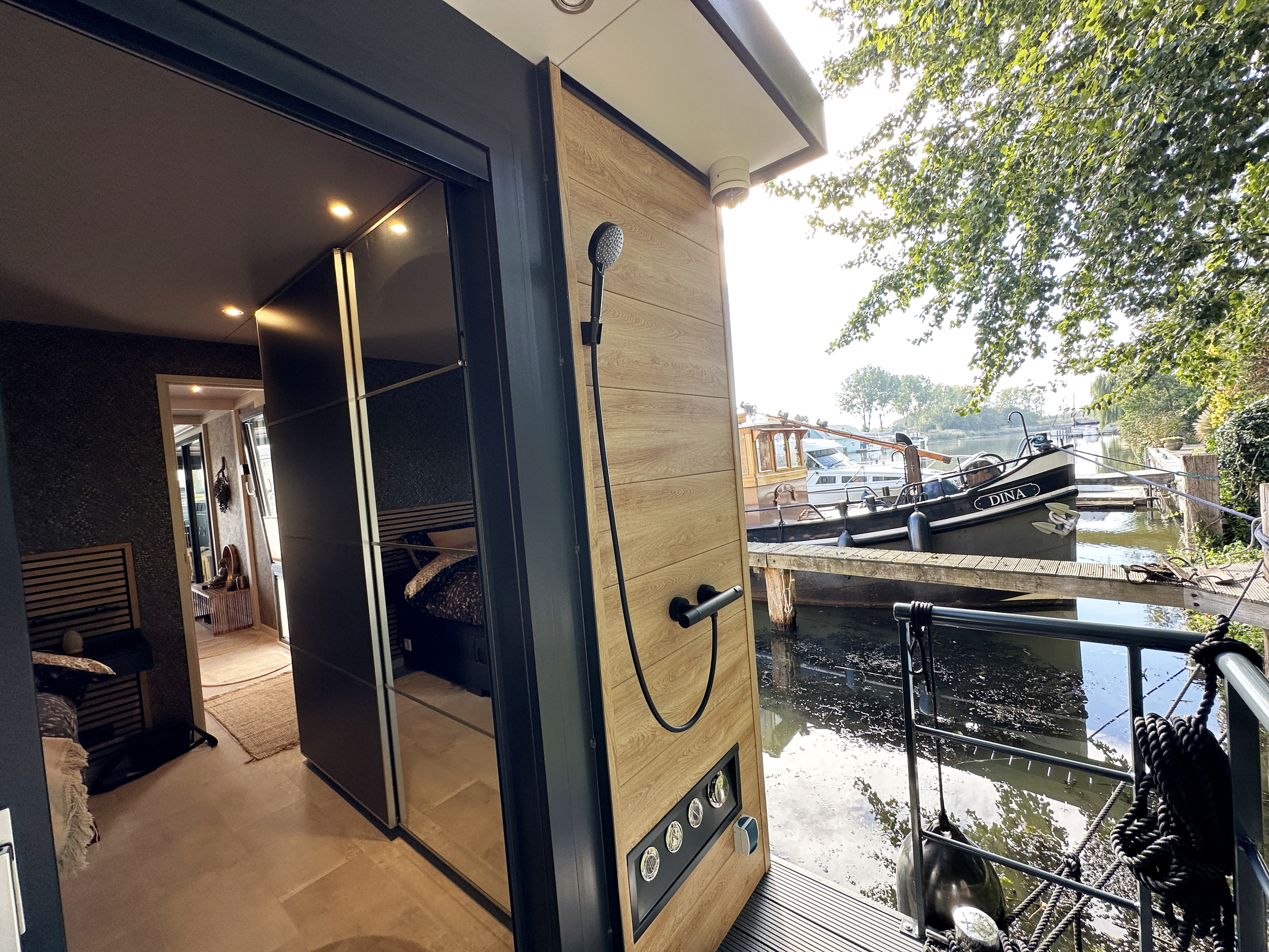 HT-Lofts Houseboat 15m Electric Propulsion — foto 39 van 39
