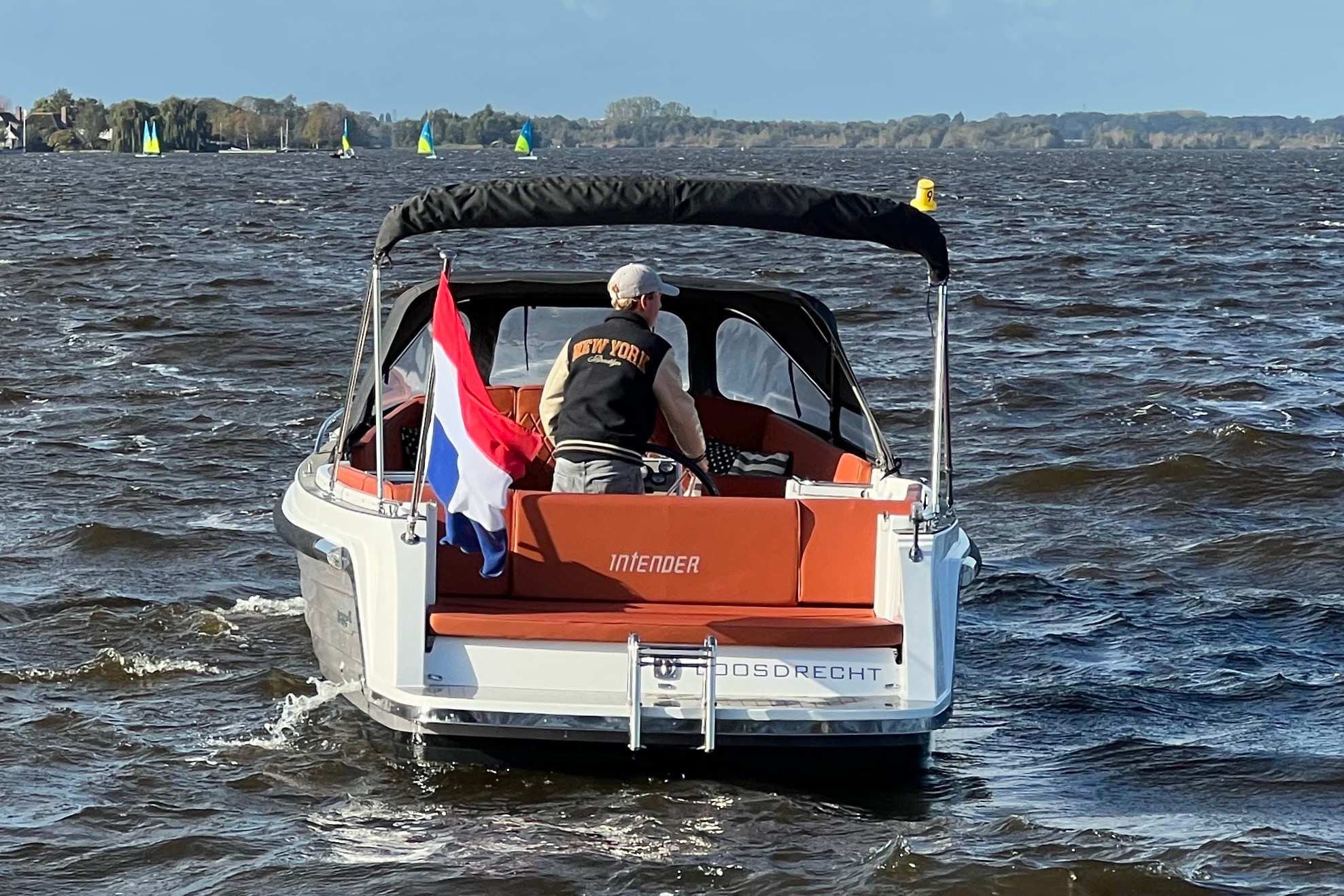 Interboat Intender 820 — foto 9 van 34