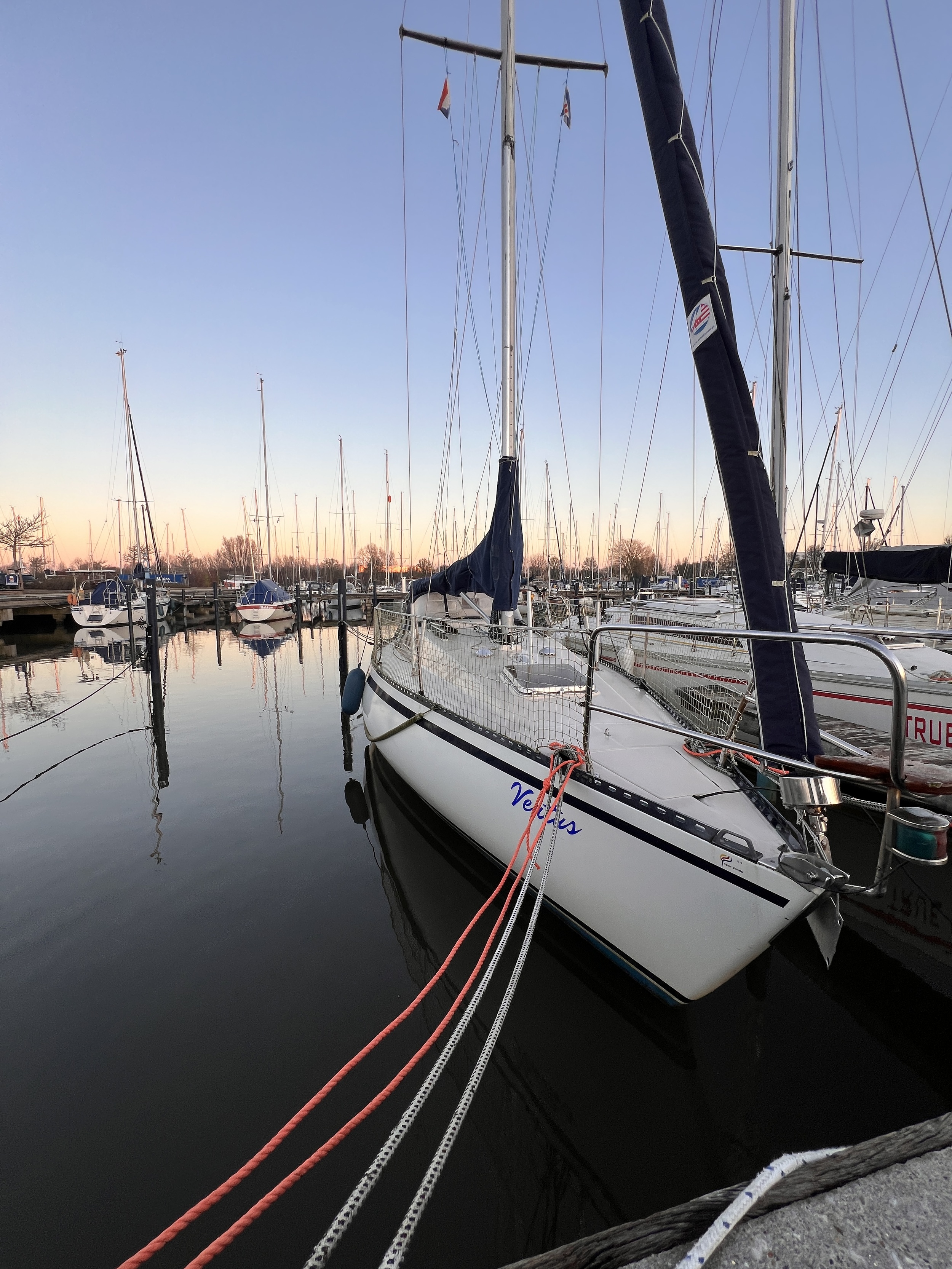 Beneteau First 30 — foto 7 van 38