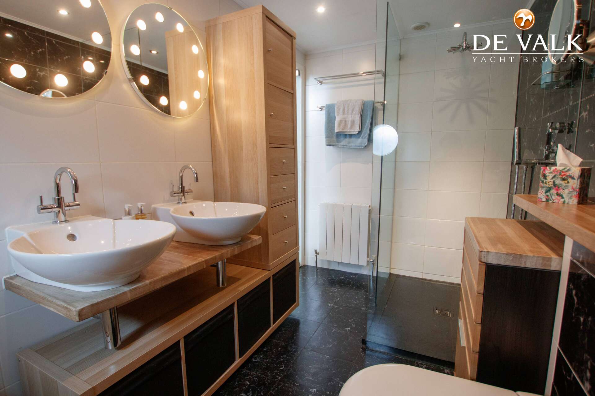 Houseboat Waterloft Luxemotor Spitz 38M — foto 30 van 44
