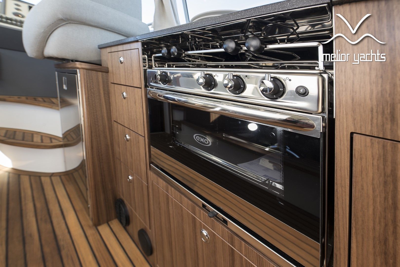 Saga 385 - Edition Walnut Interior — foto 16 van 56