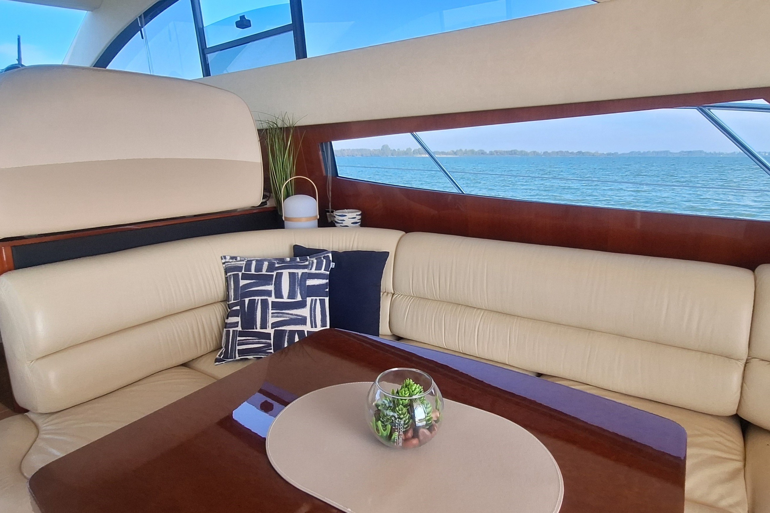 Fairline Phantom 40 — foto 46 van 87