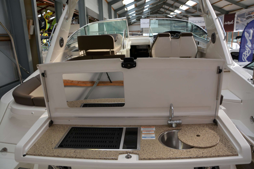 Sea Ray 350 Sundancer — foto 12 van 37