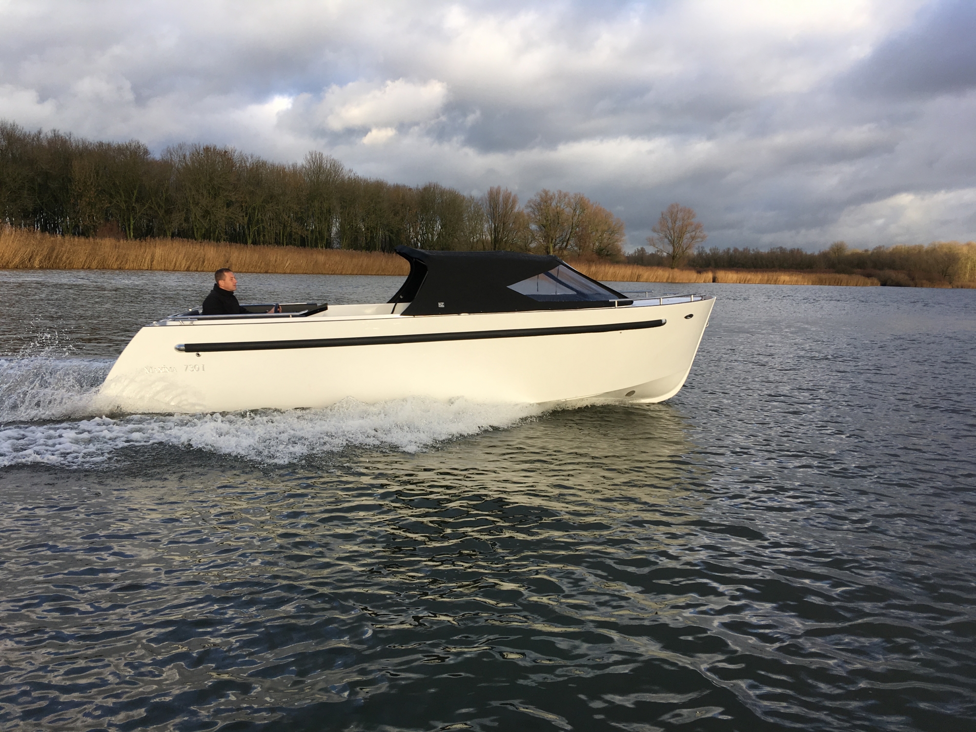 Maxima Boats 730i — foto 4 van 19