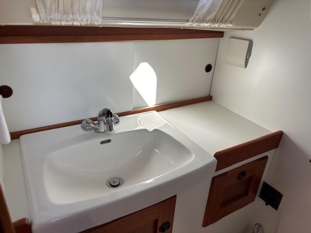 Hallberg-Rassy 31 — foto 64 van 65
