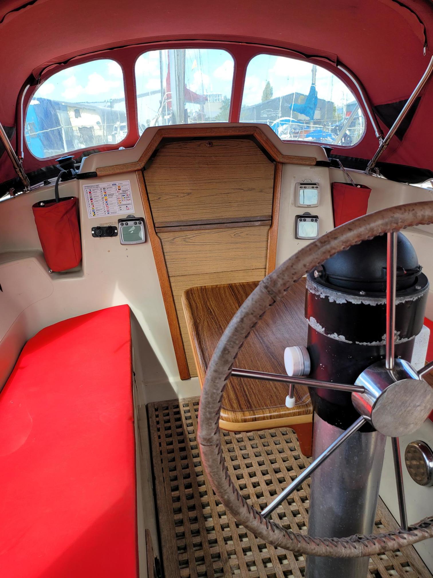 Dehler D. 80 AK met Yanmar motor uit 2009 — foto 5 van 14