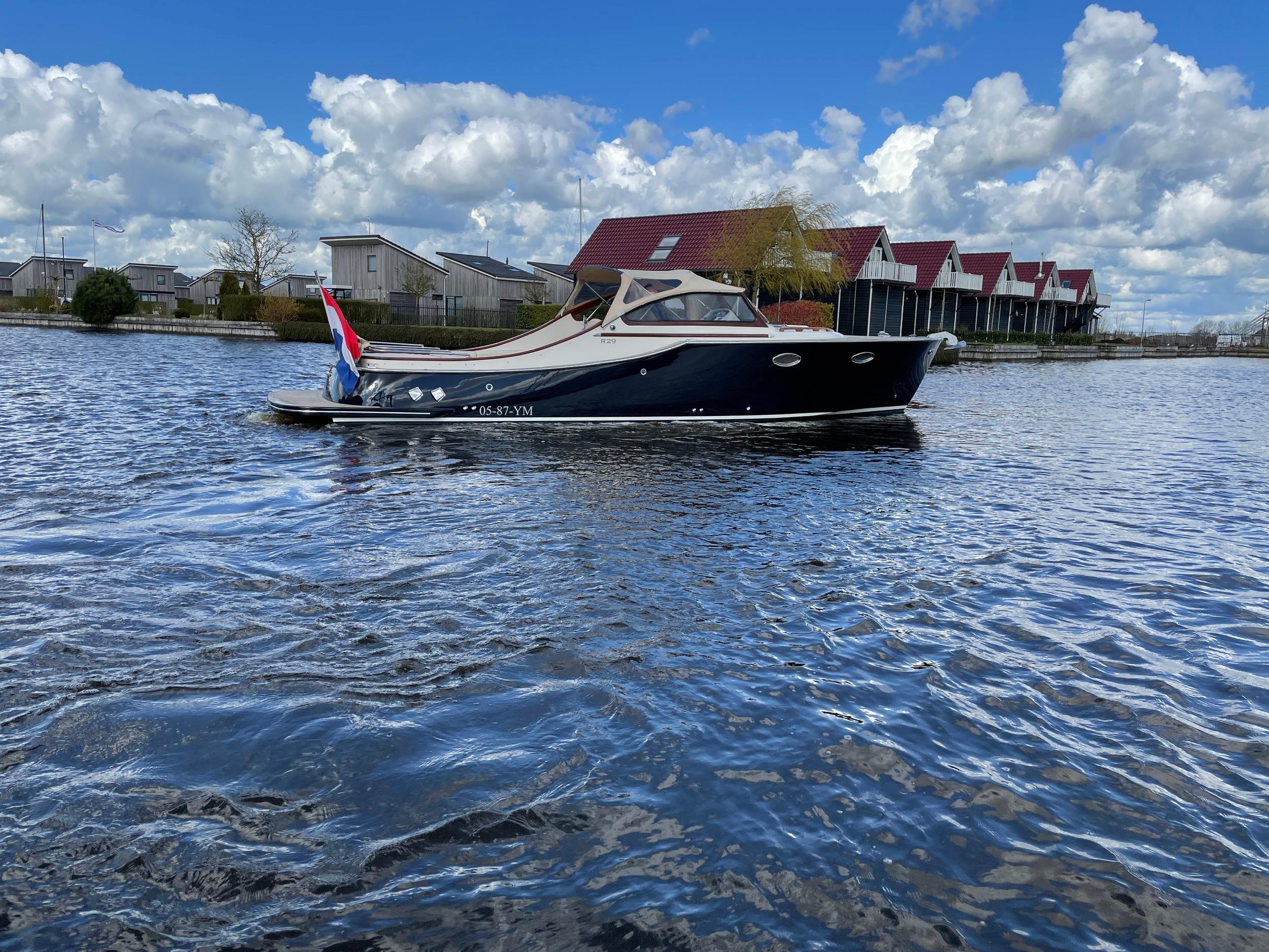 Rapsody R29 — foto 4 van 28