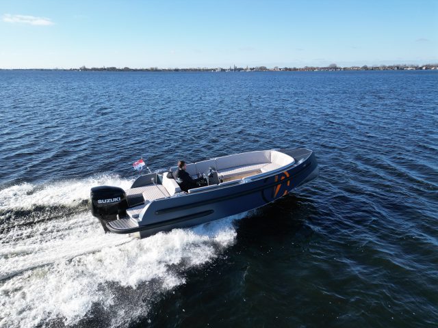 Van Vossen Sport R 700 XL ZONDAGS GEOPEND — foto 3 van 23