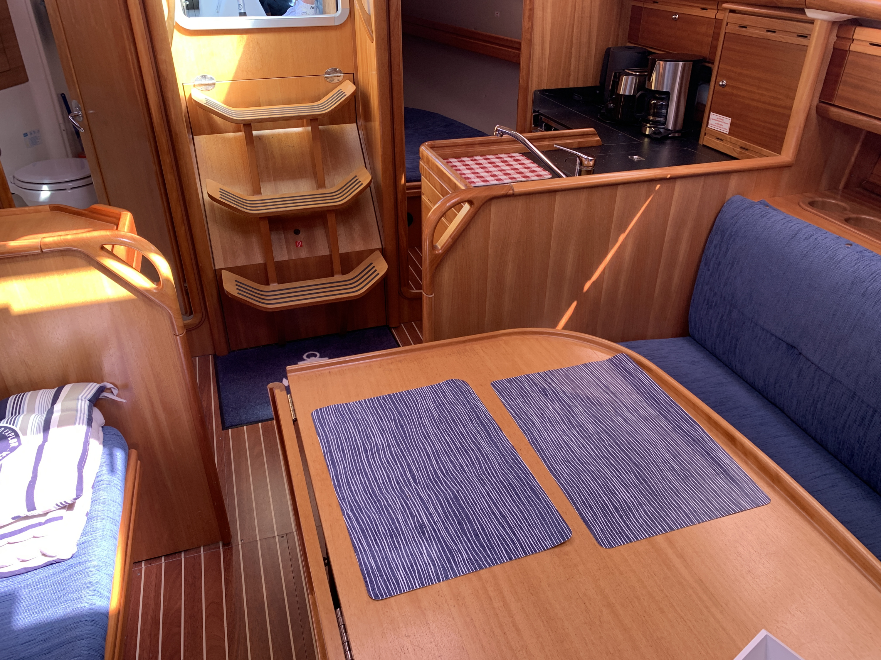 Bavaria 31 Cruiser Limited Edition — foto 18 van 54