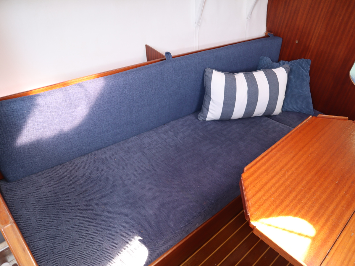 Jeanneau Aquilla 29 — foto 14 van 48
