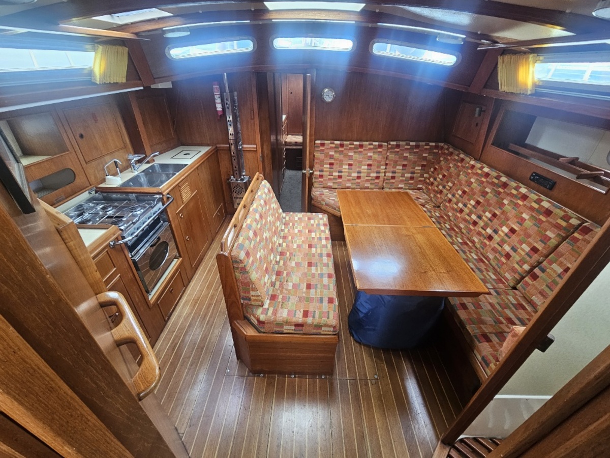 Trident Marine Warrior 38 — foto 3 van 30