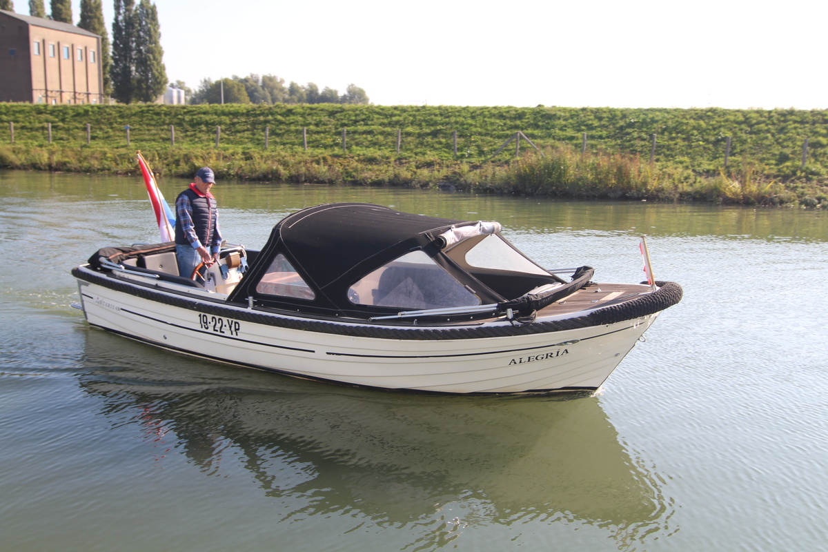 Antaris 630 Flying Lounge