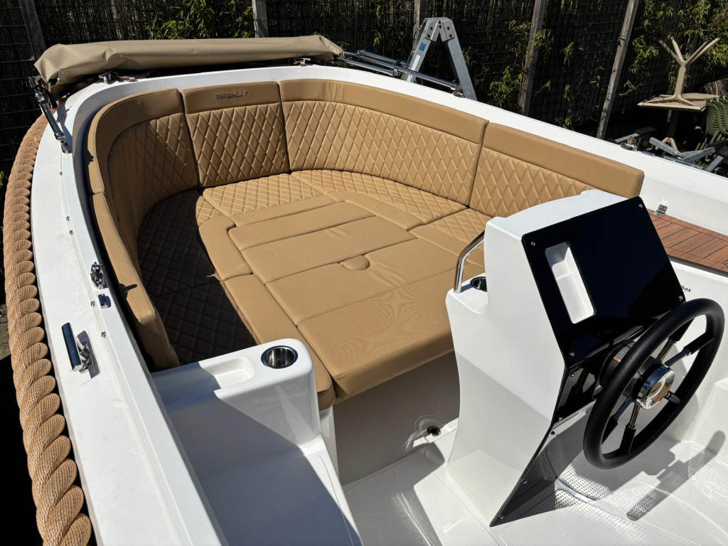 Topcraft 627 tender Yamaha 100pk DEMO — foto 5 van 8