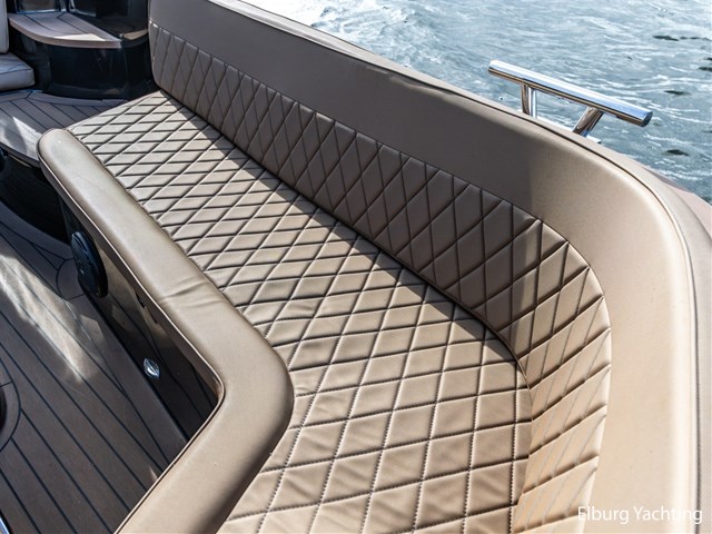 Waterspoor 717 Aviator — foto 14 van 48