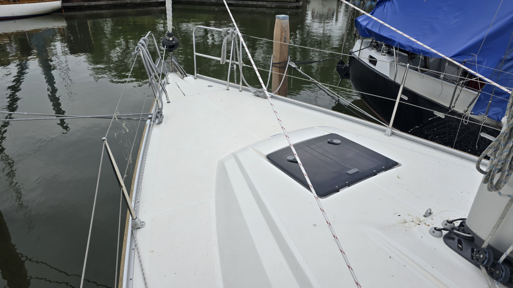 Bavaria 37 Cruiser — foto 9 van 23