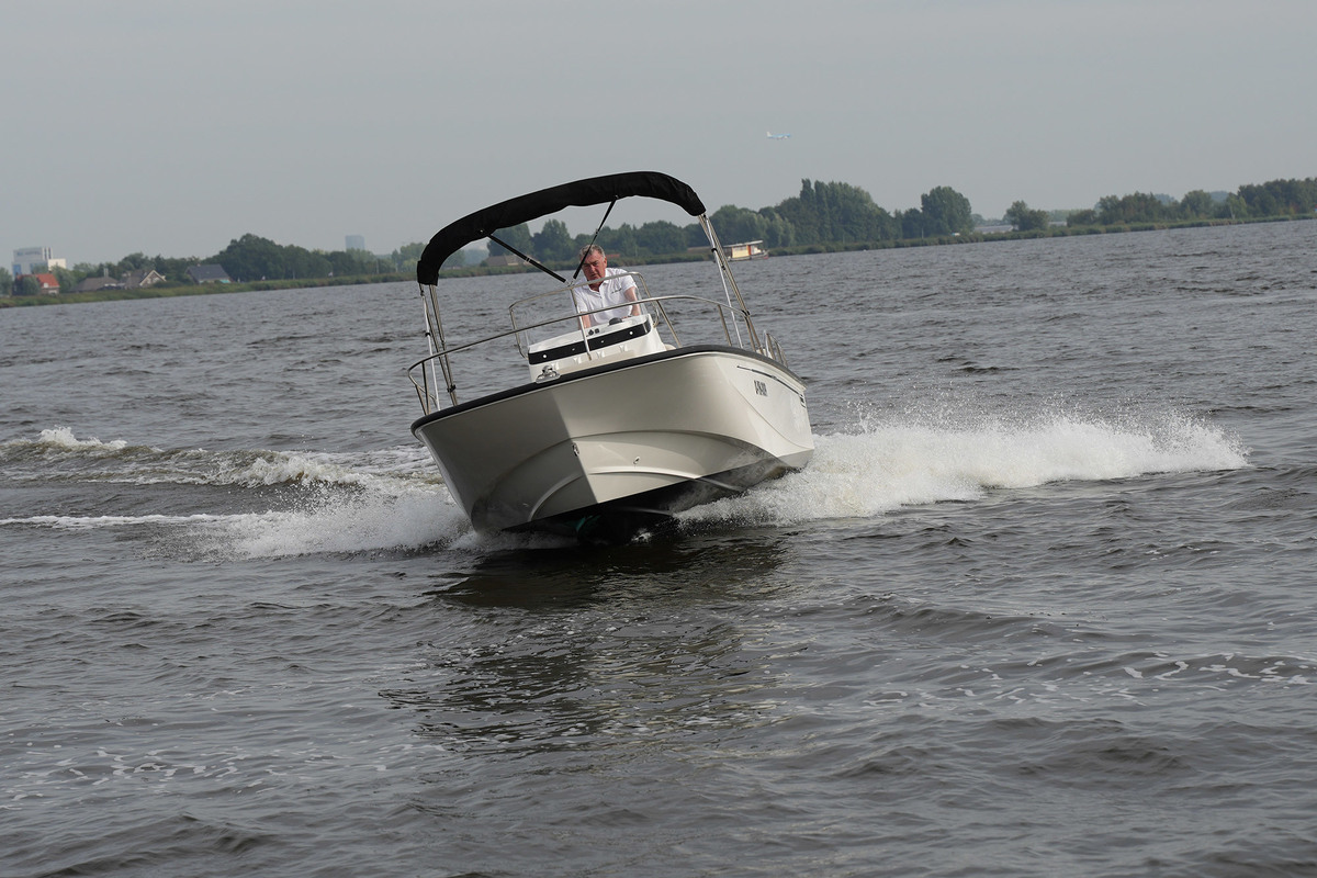 Boston Whaler 190 Montauk — foto 6 van 40