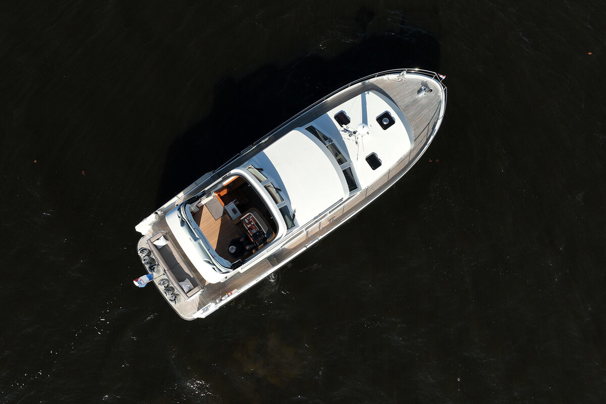 Linssen Grand Sturdy 410 AC Variotop met stabilisator — foto 4 van 79
