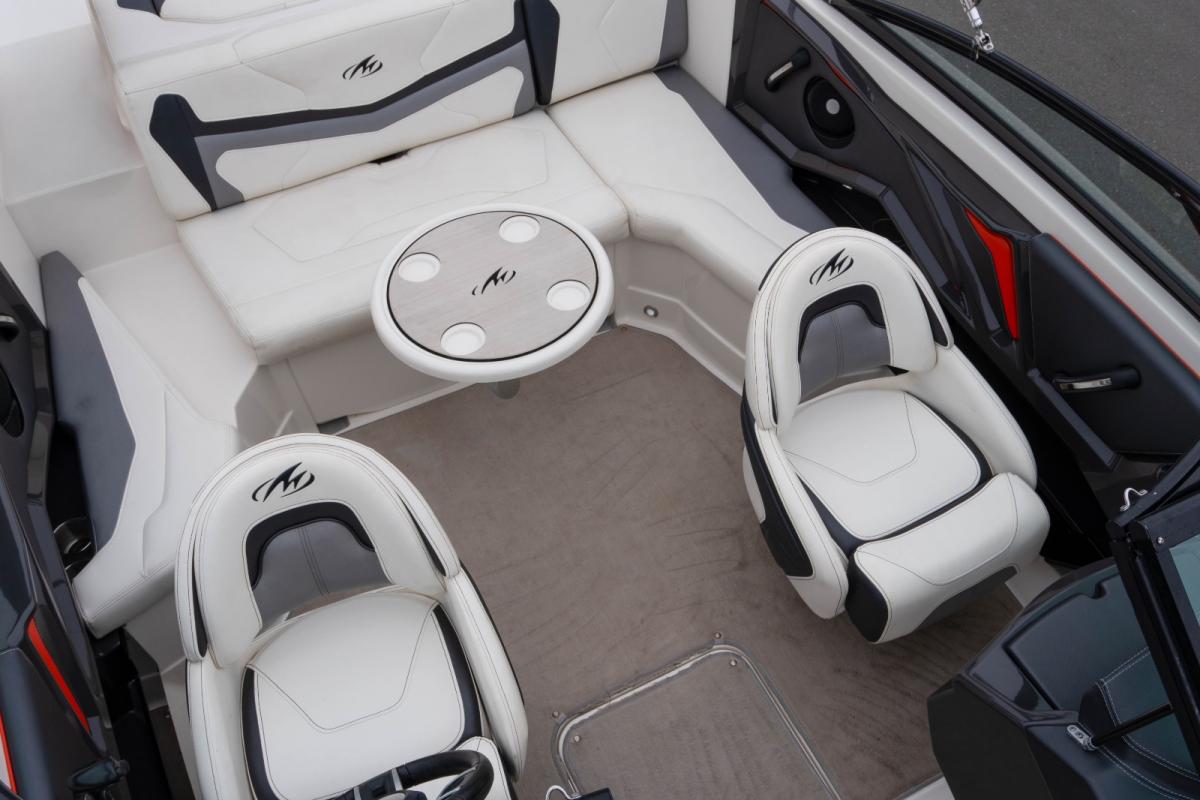 Monterey 238 Super Sport — foto 15 van 24