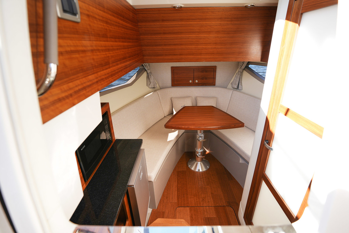 Sea Ray Sundancer 290 — foto 47 van 76