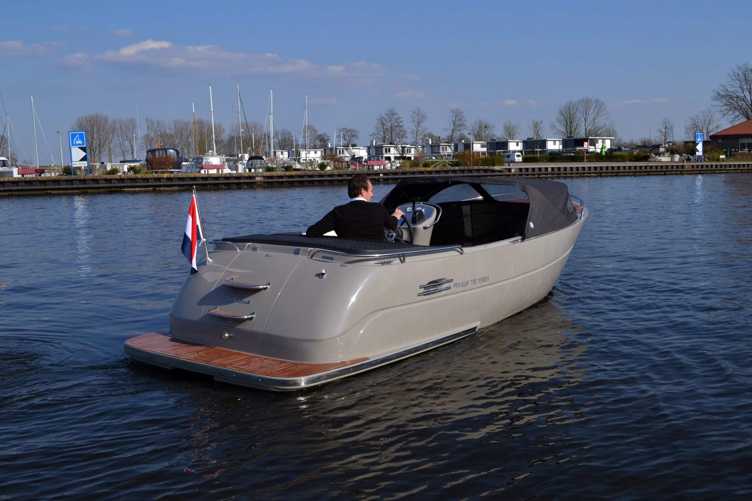 Primeur 710 Tender — foto 8 van 12