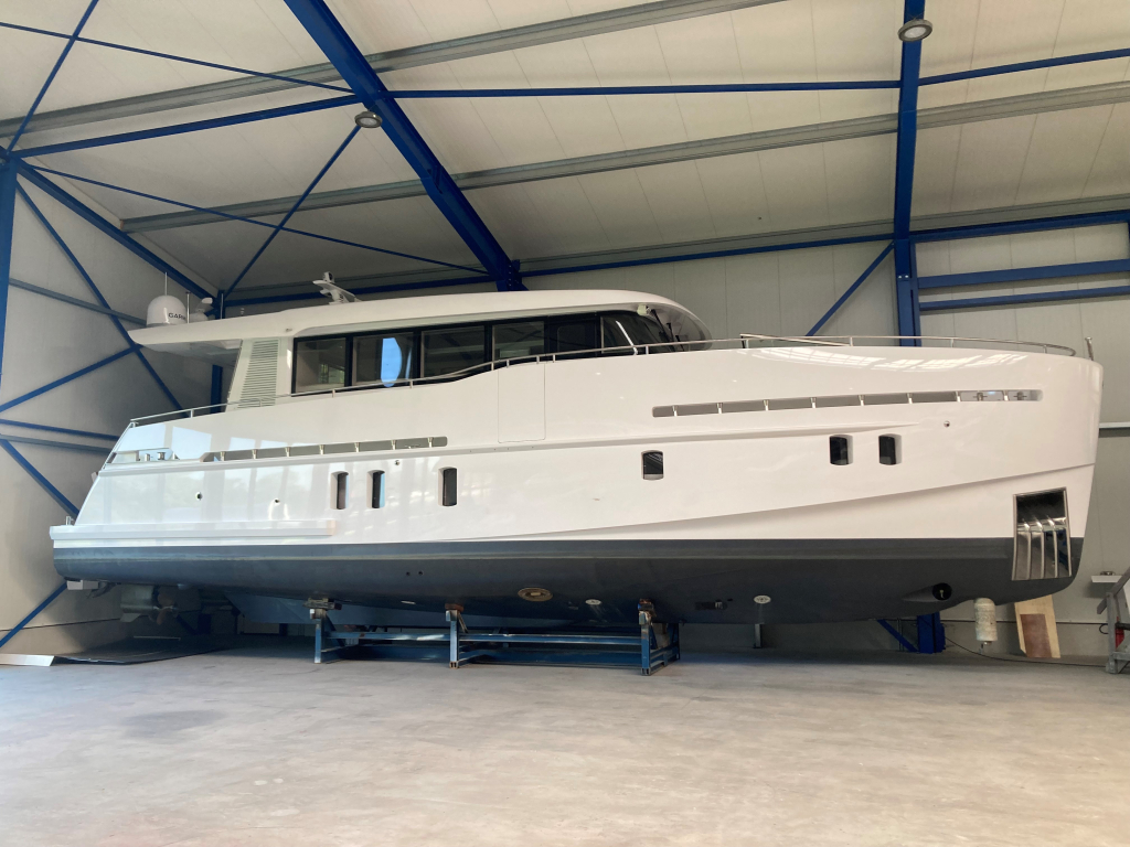 Storm X55 — foto 2 van 82