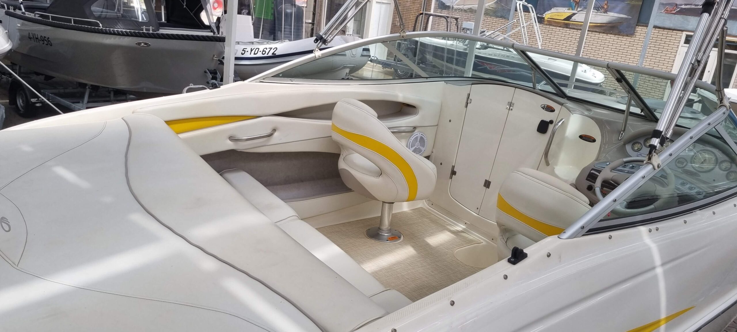 Maxum 2100 Cuddy — foto 6 van 11